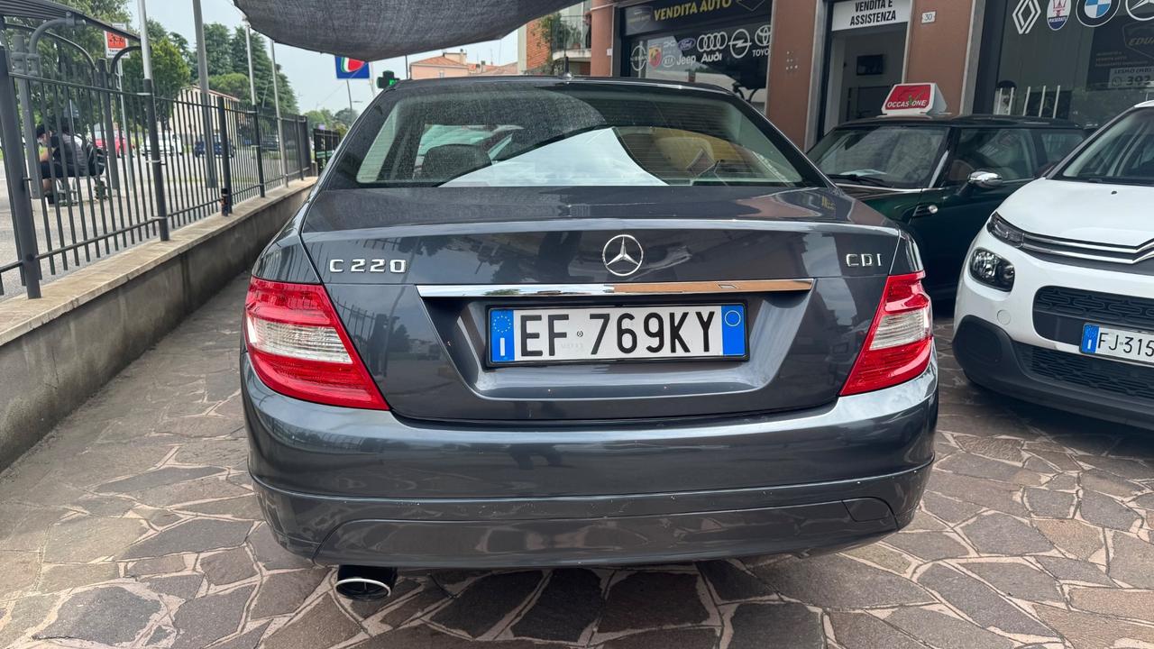 Mercedes-benz C 220 C 220 CDI BlueEFFICIENCY Executive AUTOMATICA