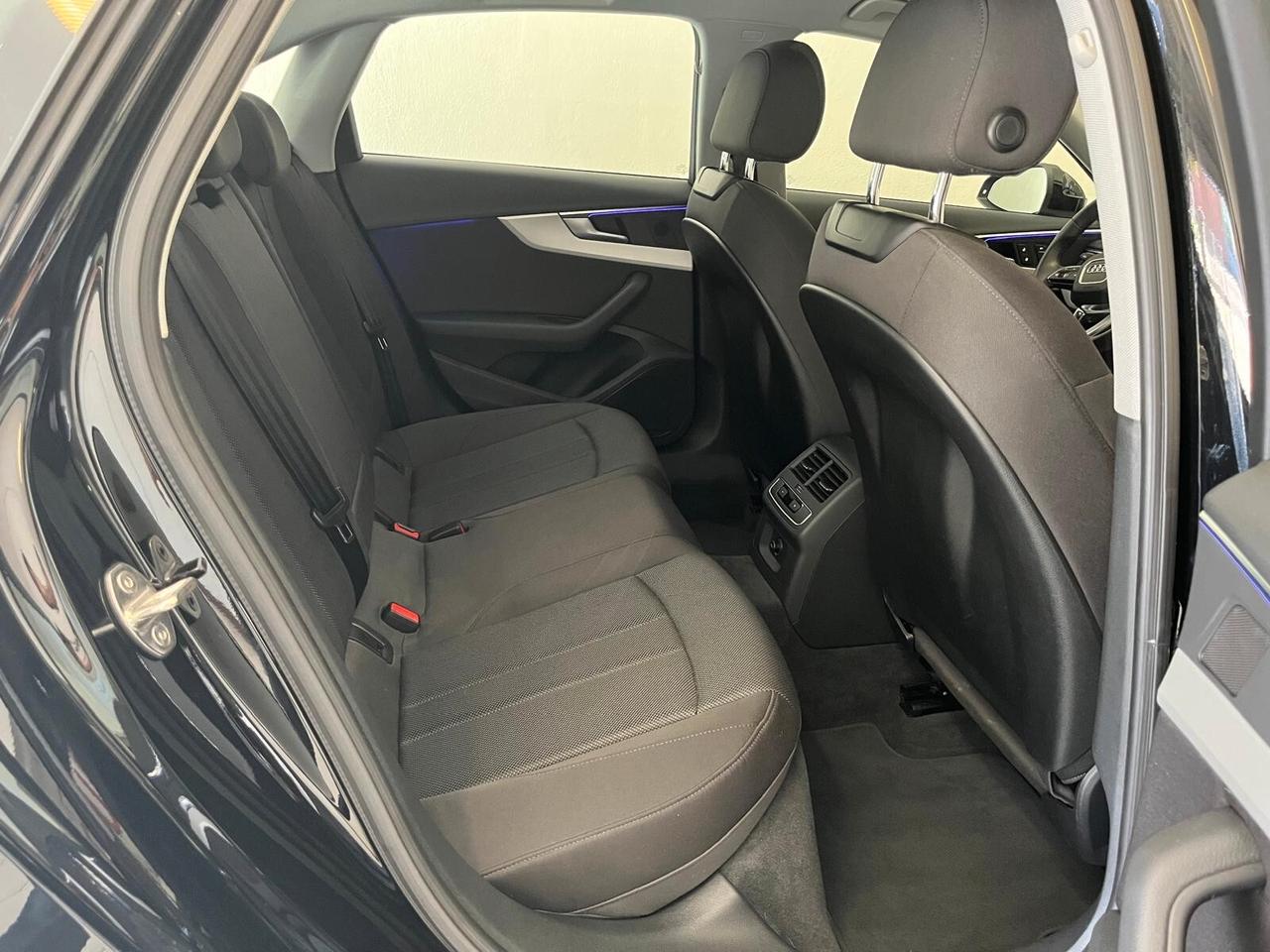 Audi A4 30 TDI Advanced S tronic