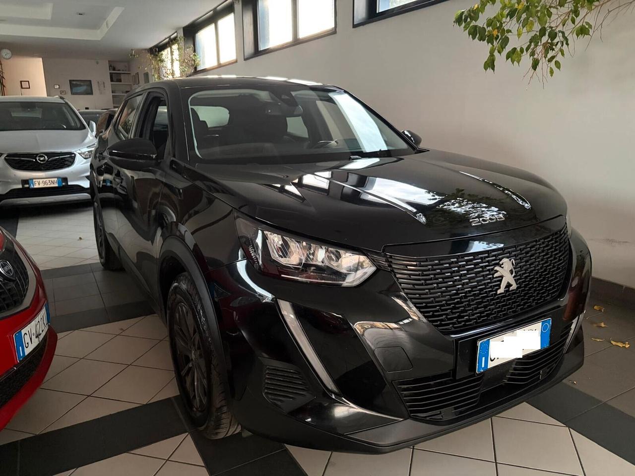 Peugeot 2008 PureTech 155 S&S EAT8 GT
