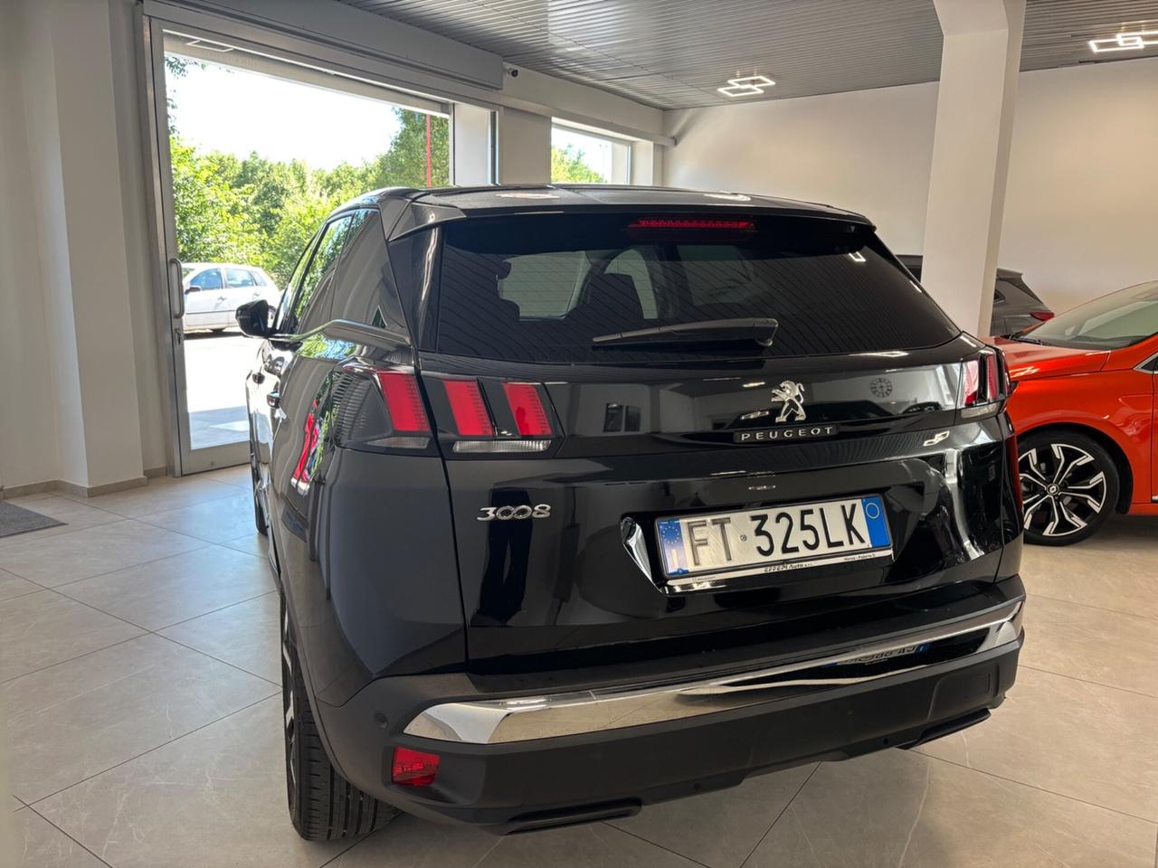 Peugeot 3008 BlueHDi 130 S&S EAT8 Allure