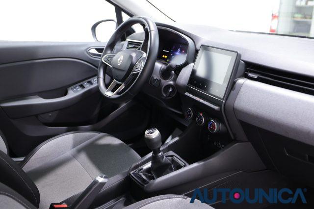 RENAULT Clio SCE 65 CV 5 PORTE EVOLUTION FARI LED NEOPATENTATI