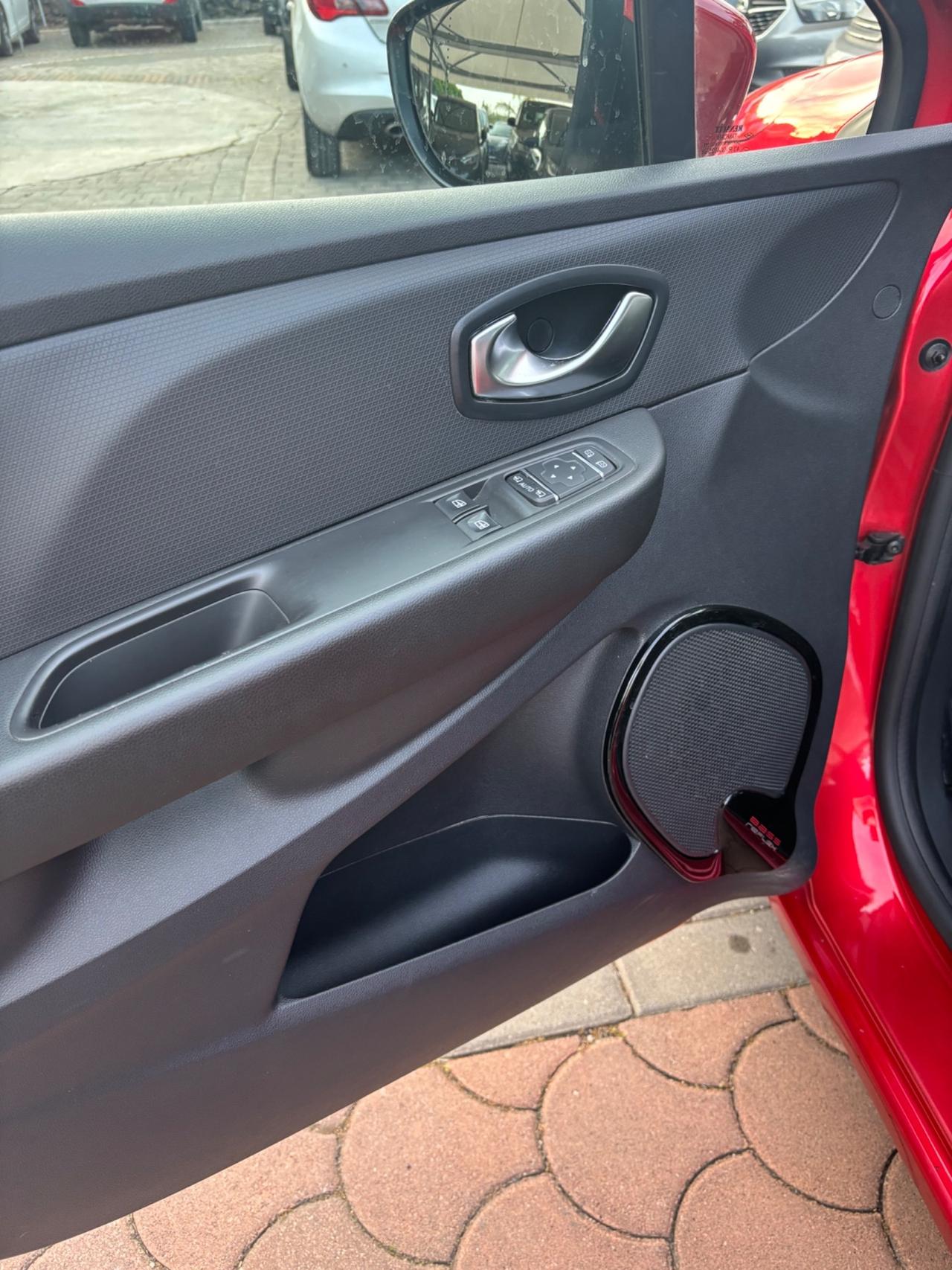 Renault Clio dCi 8V 75CV Start&Stop 5 porte Energy Zen
