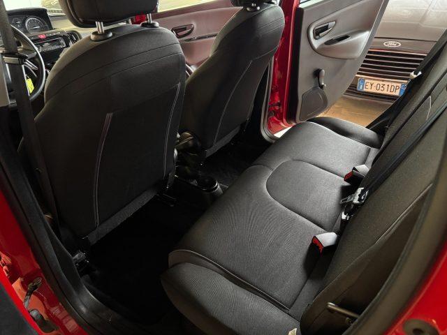 LANCIA Ypsilon 1.2 69 CV 5 porte GPL Ecochic Silver