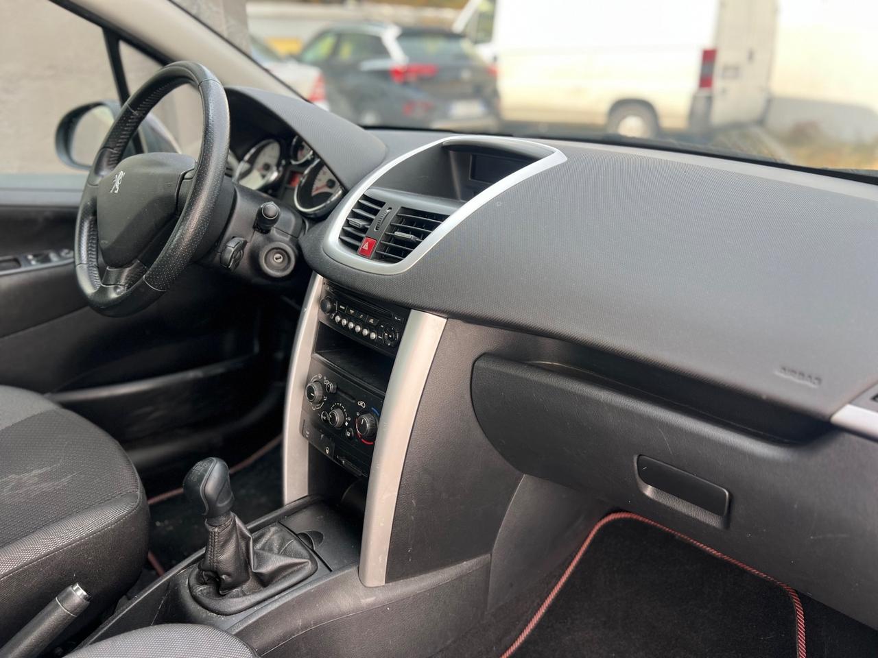 Peugeot 207 1.4 VTi 95CV 5p. Active
