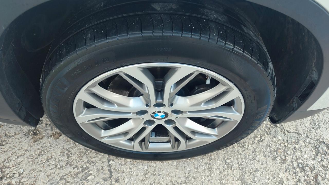 BMW X1 Xdrive - TETTO APRIBILE -bianco perla