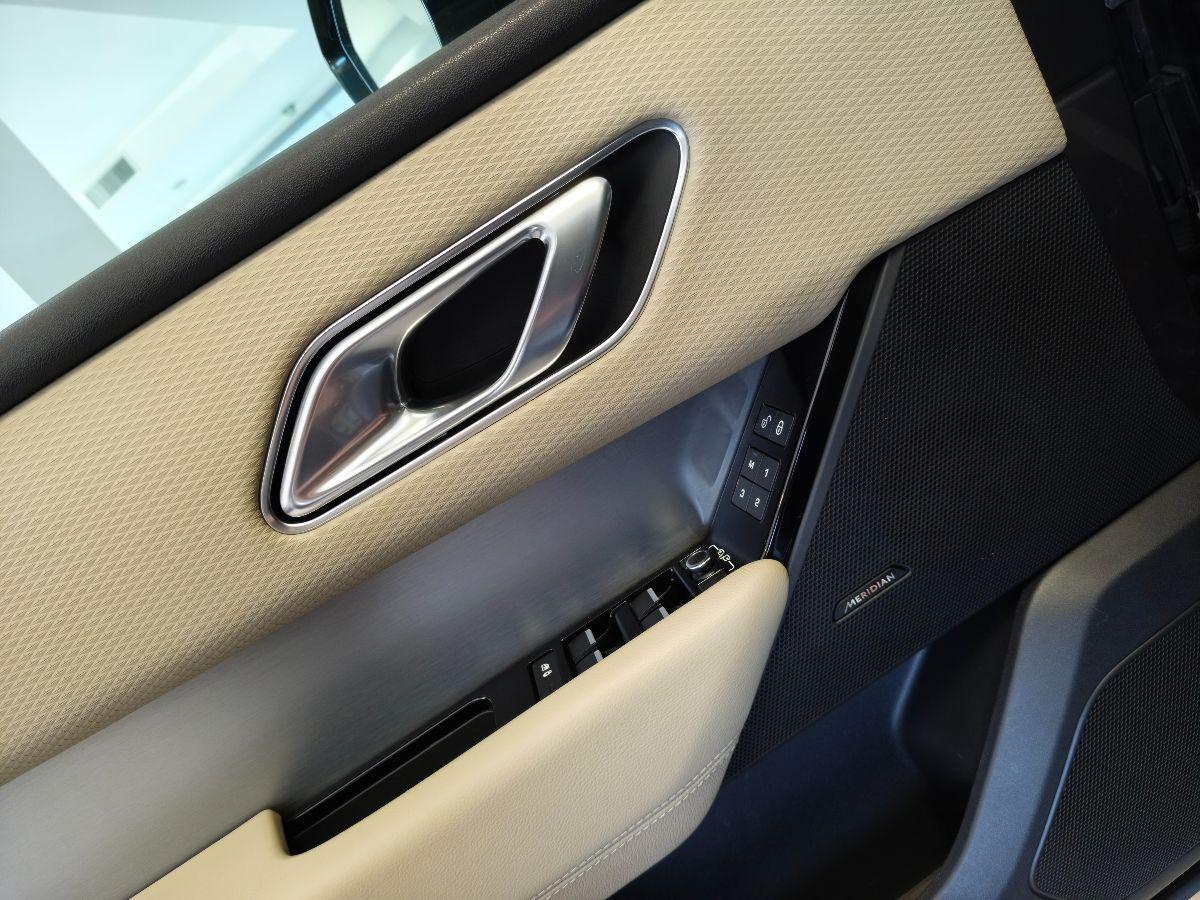 LAND ROVER Range Rover Velar 3.0 V6 SD6 300 CV R-Dynamic S