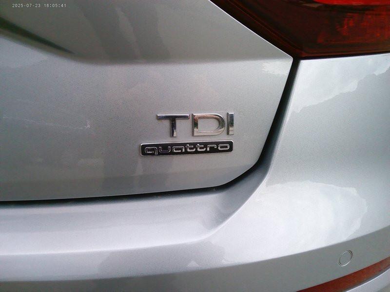 Audi Q2 2.0 TDI quattro S tronic Business