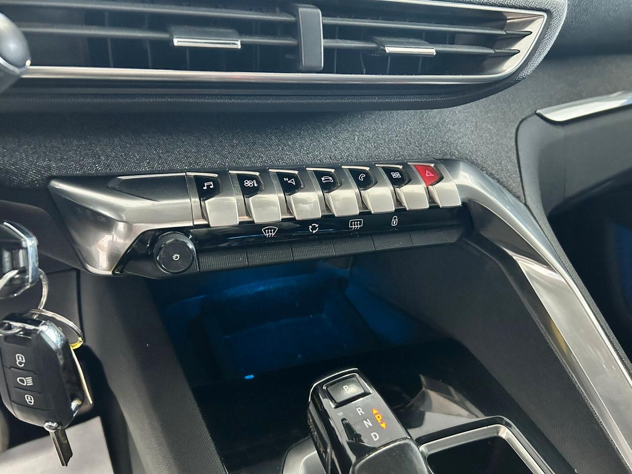 Peugeot 3008 1.6 BlueHDi 2017