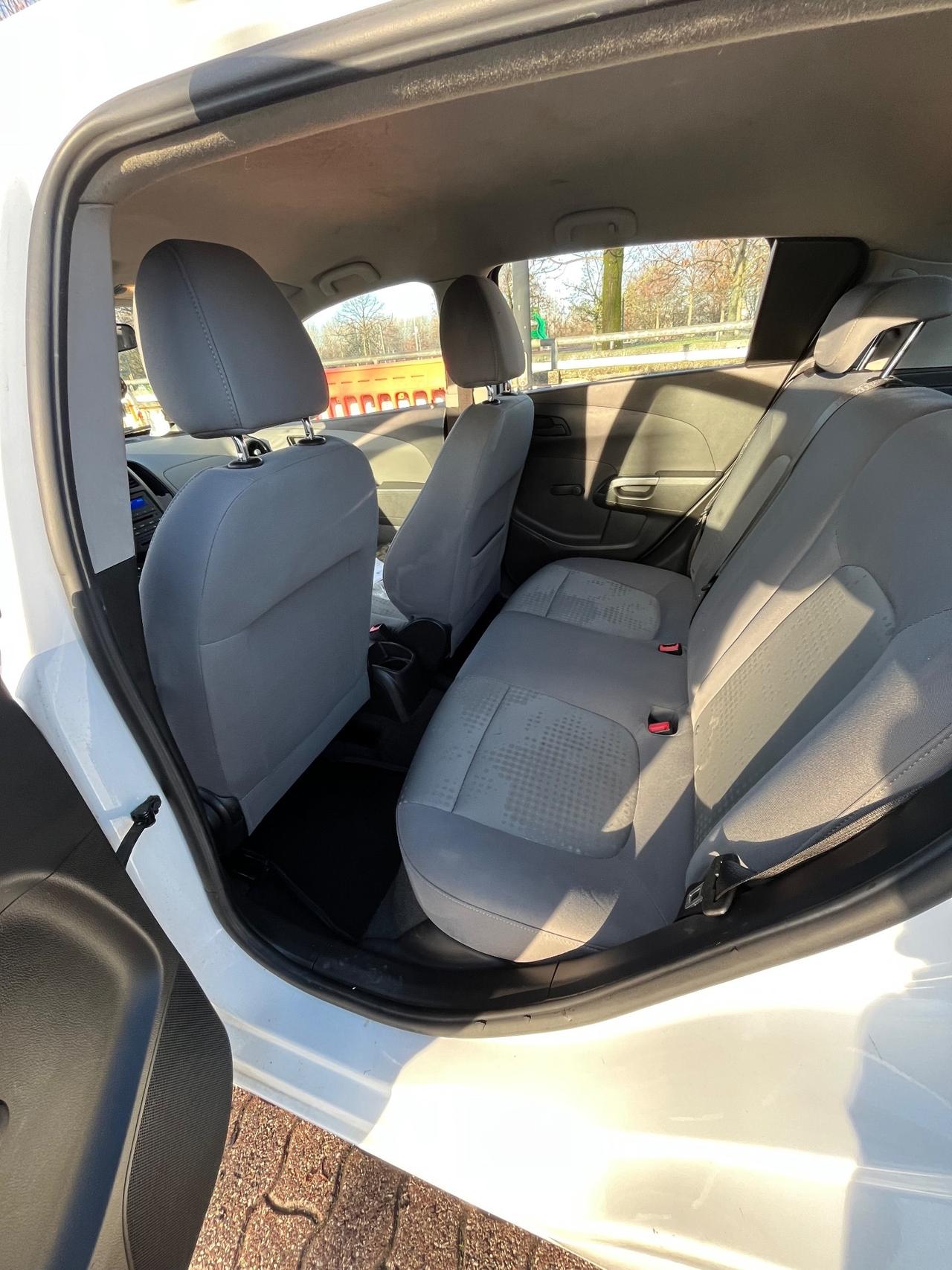 Chevrolet Aveo 1.2 LS