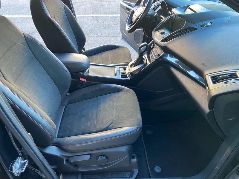 Ford Kuga 2.0 TDCI 120 CV S&S 2WD Powershift ST-Line