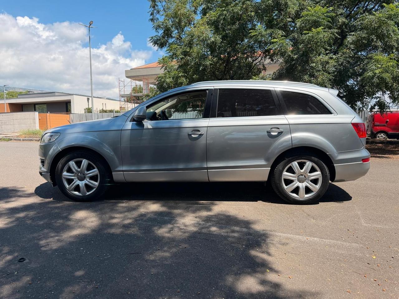 Audi Q7 3.0 V6 TDI 233CV quattro tiptronic NO SUPER BOLLO - 7 POSTI