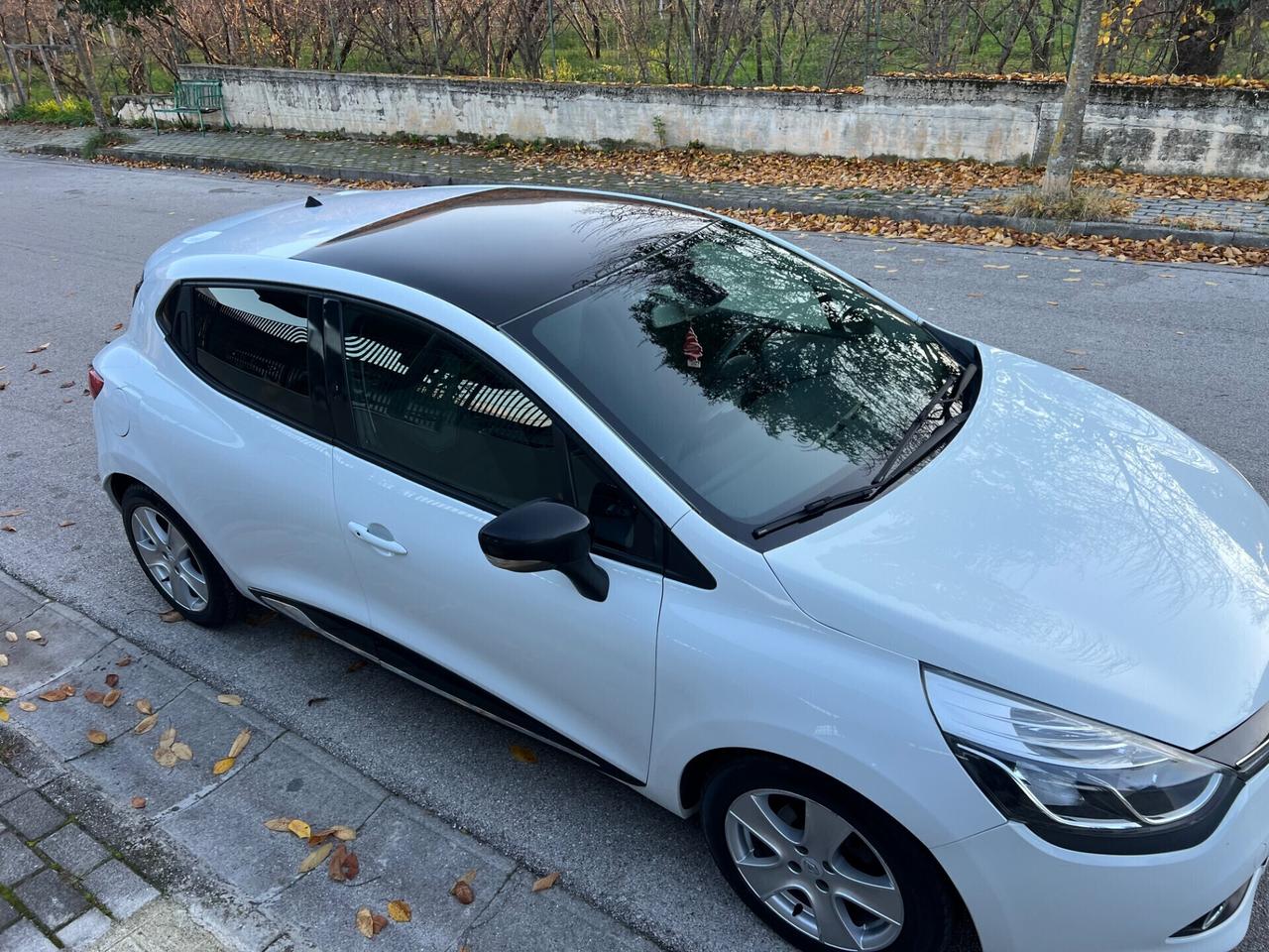 Renault Clio 1.5 dCi 90cv tetto panoramico 2014
