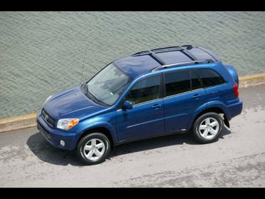 TOYOTA RAV4 5p 2.0 d-4d 16v Sol FL