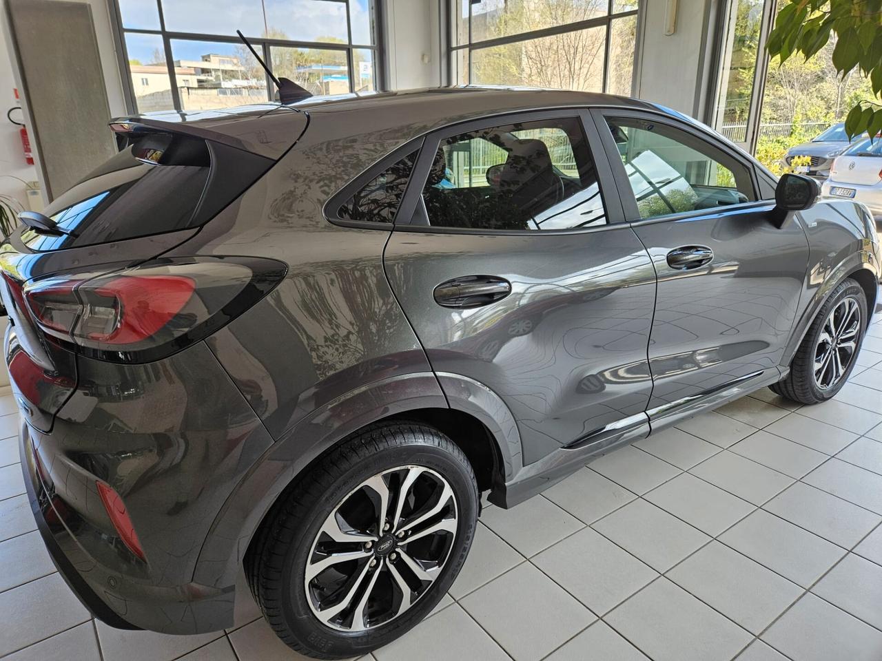 Ford Puma 1.0 EcoBoost Hybrid 125 CV S&S ST-Line