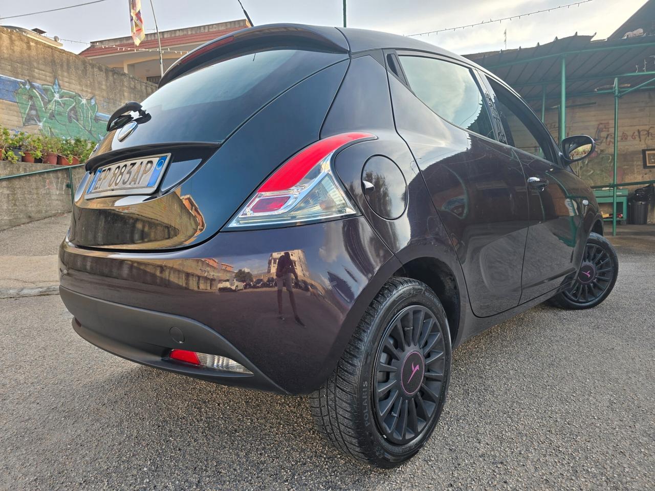 Lancia Ypsilon 1.3 MJT 95cv elefantino full bicolore 2013