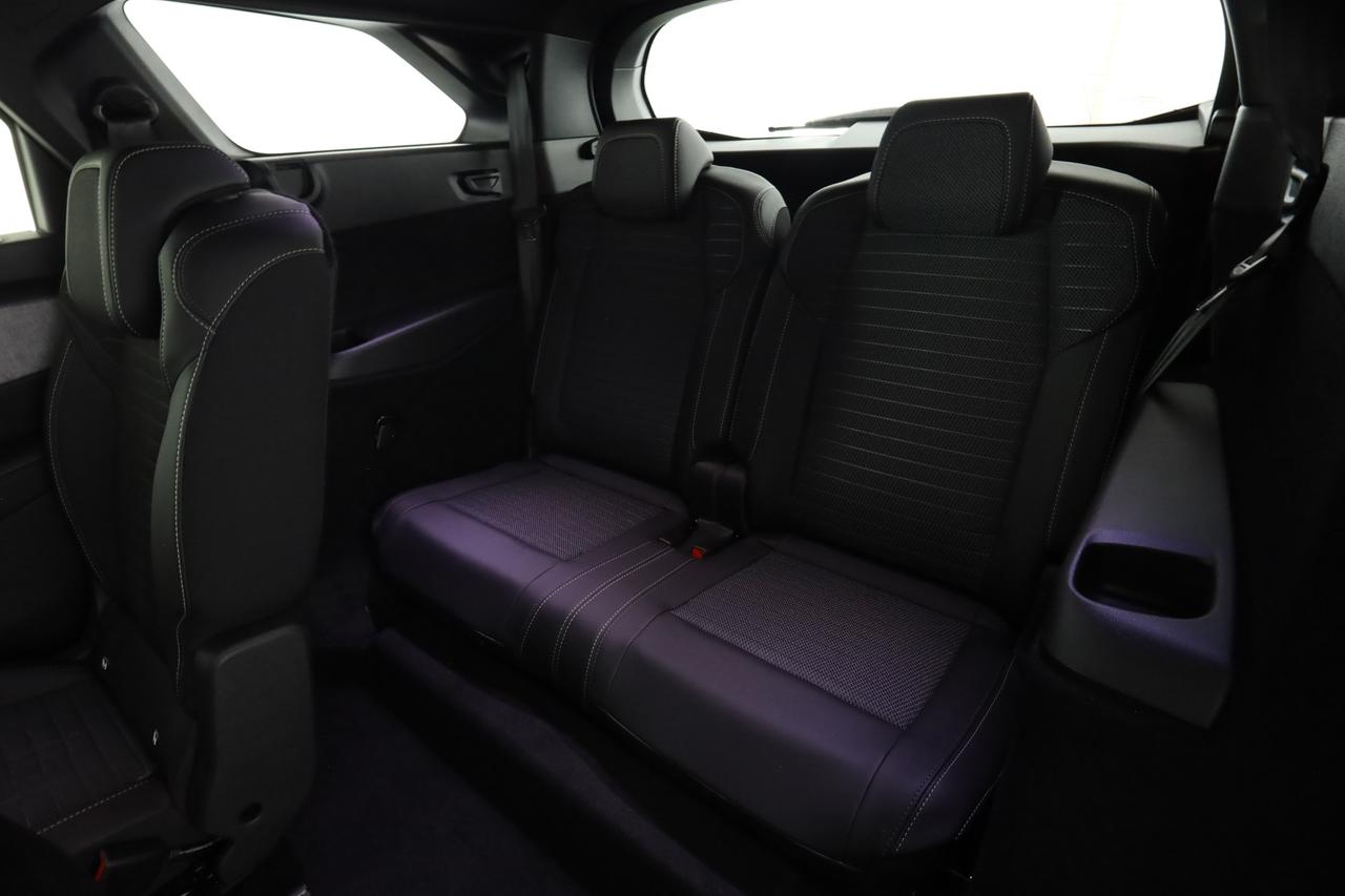 PEUGEOT 5008 3ª serie 5008 Hybrid 145 e-DCS6 GT