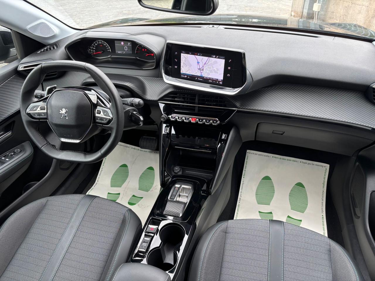 Peugeot 208 PureTech 100cv EAT8 5p Allure Pack