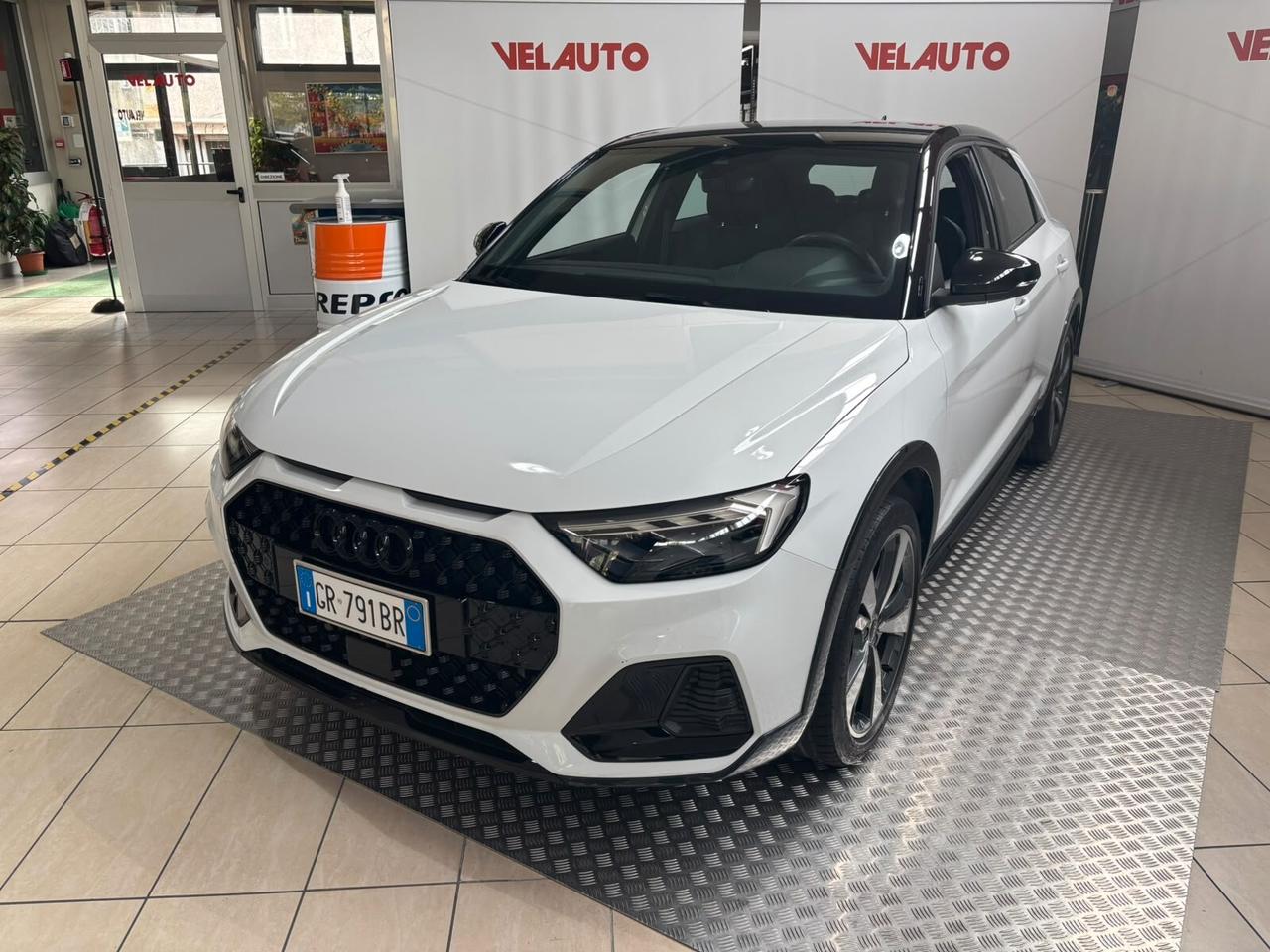 Audi A1 allstreet 35 TFSI S tronic Identity Contrast