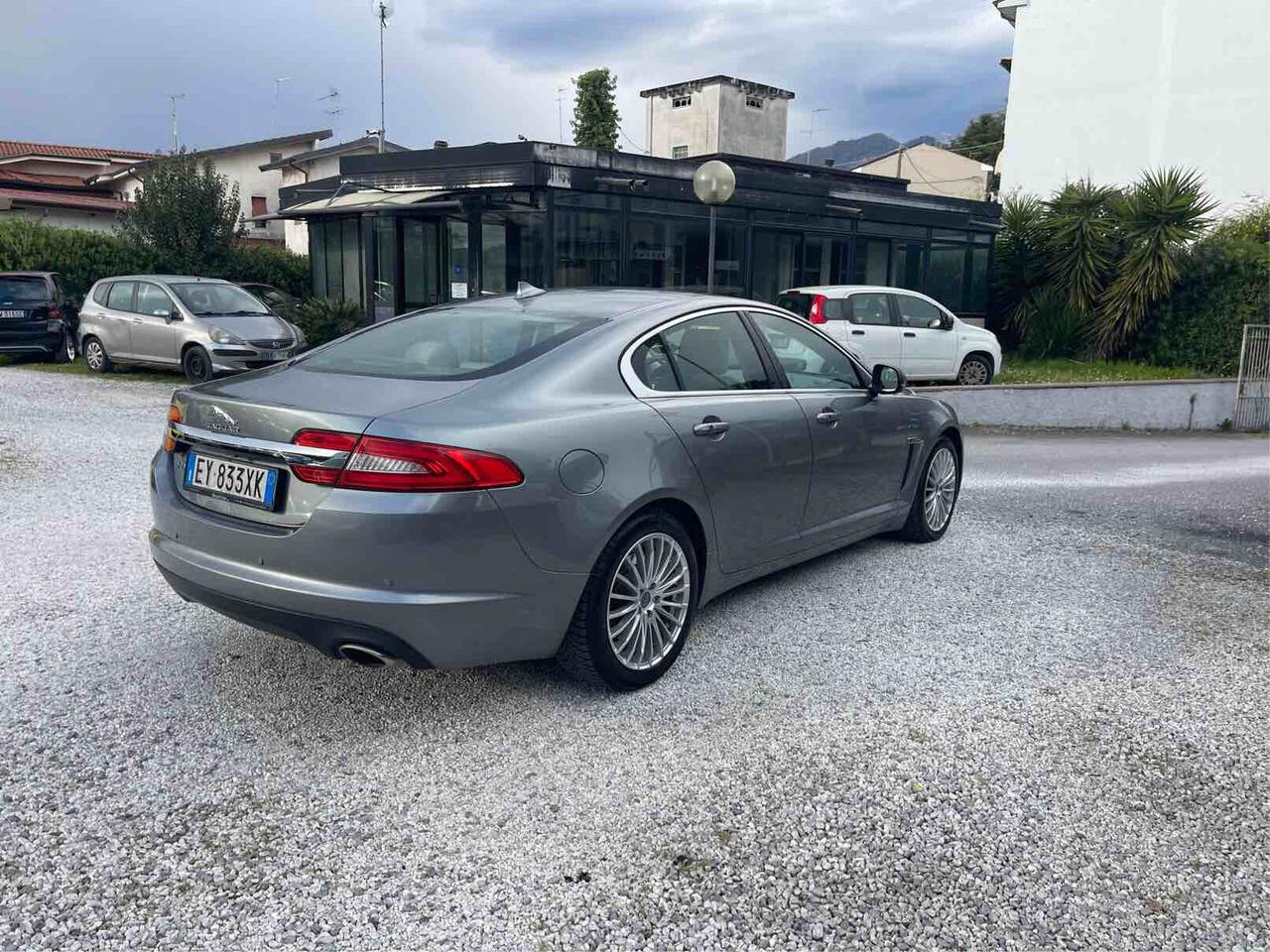 JAGUAR XF - AUTOMATICA -BUSINESS EDITION - 2.2 DIESEL