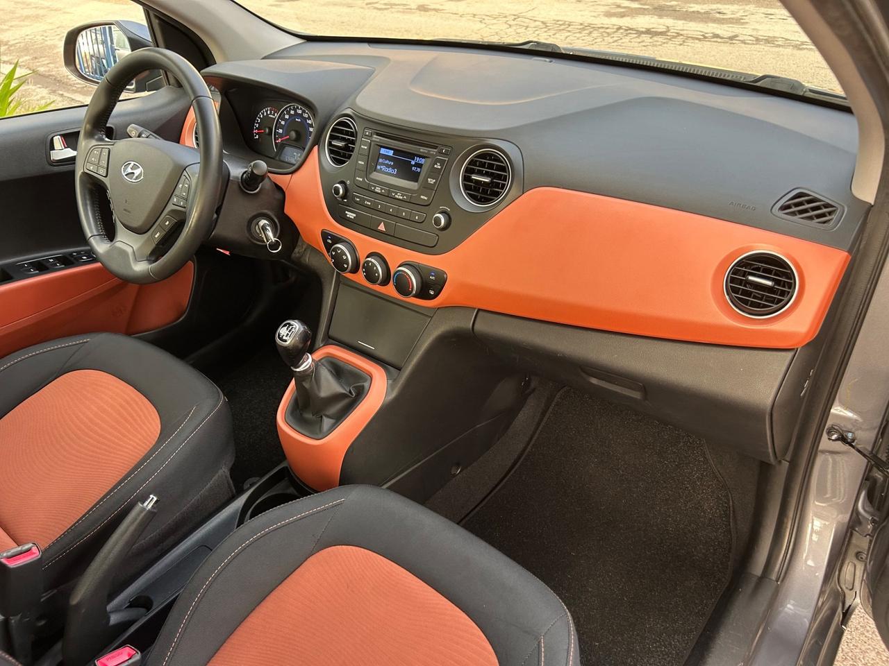 Hyundai i10 1.0 benzina 65 cavalli 2014 57.000 km