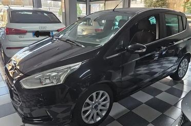 Ford B-Max 1.5 Tdci 75cv " NAVI + RETROCAMERA"