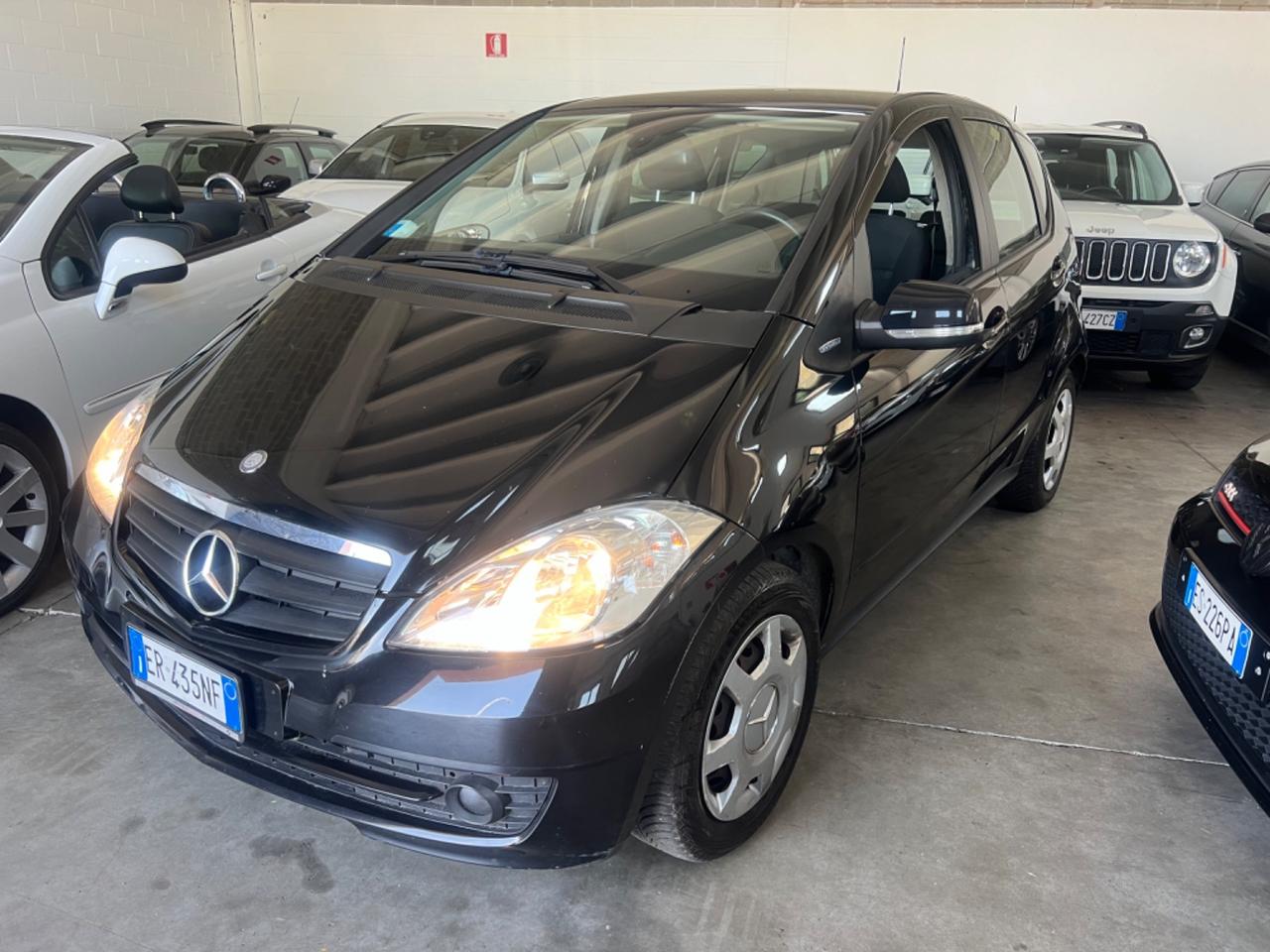 Mercedes-benz A 160 CDI BlueEFFICIENCY avantgarde