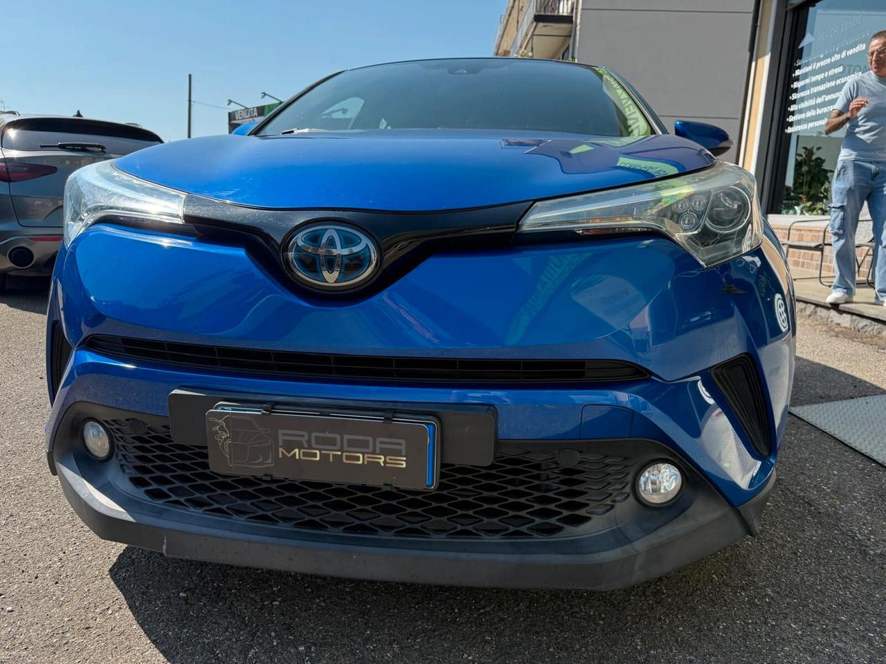 Toyota C-HR 1.8 Hybrid E-CVT Lounge