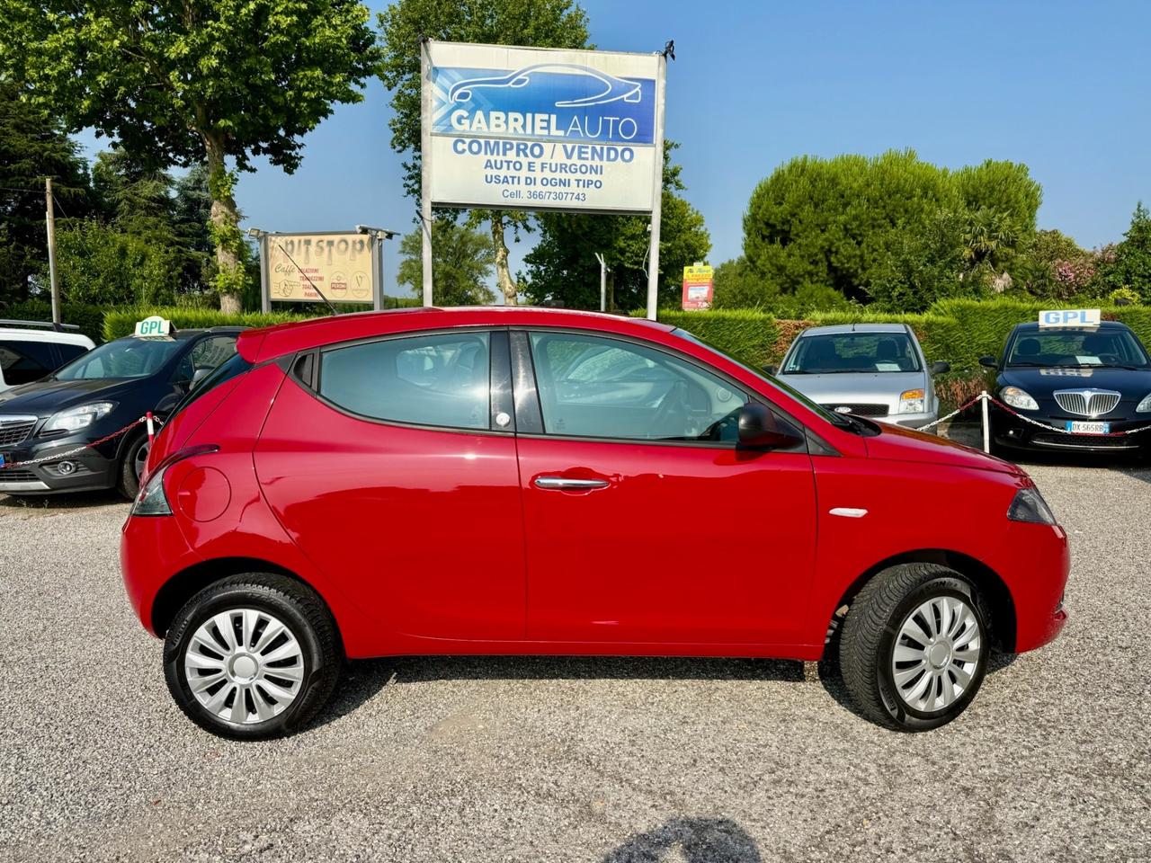 Lancia Ypsilon 0.9 TwinAir Metano Ecochic Ok NEOPATENTATI