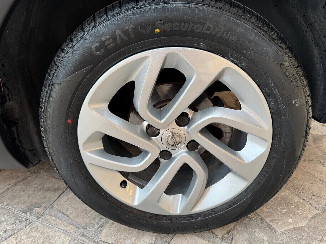 Opel Crossland X 1.6 UNICO PROPRIETARIO