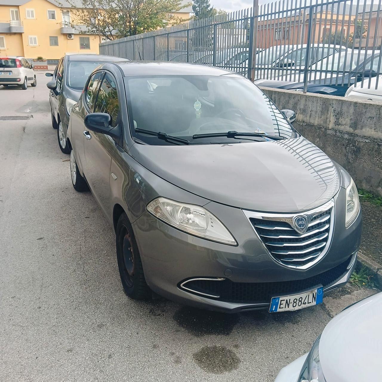 Lancia Ypsilon 1.3 MJT 16V 95 CV 5 porte S&S Gold