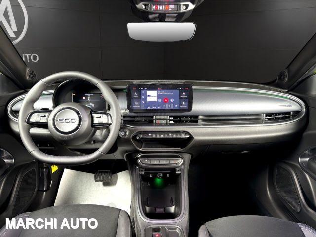 FIAT 600 Hybrid 145 CV DCT MHEV Sport Edizione Milano Corti