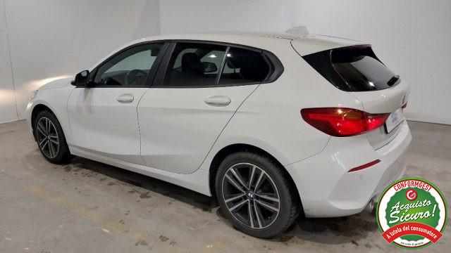 BMW 118 i 5p. Sport