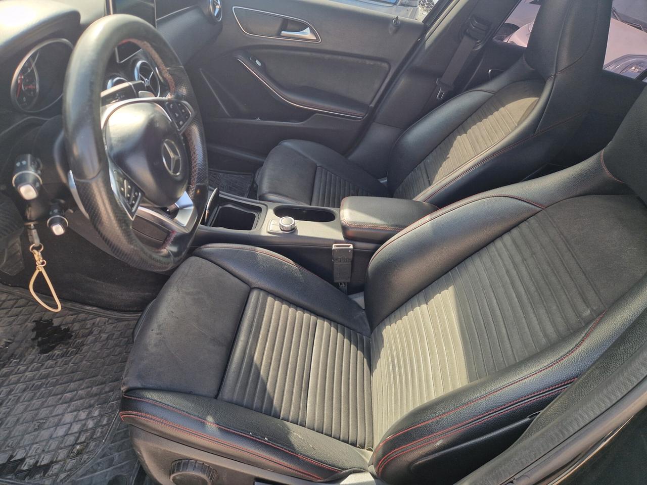 Mercedes-benz A 180d Automatic -2015