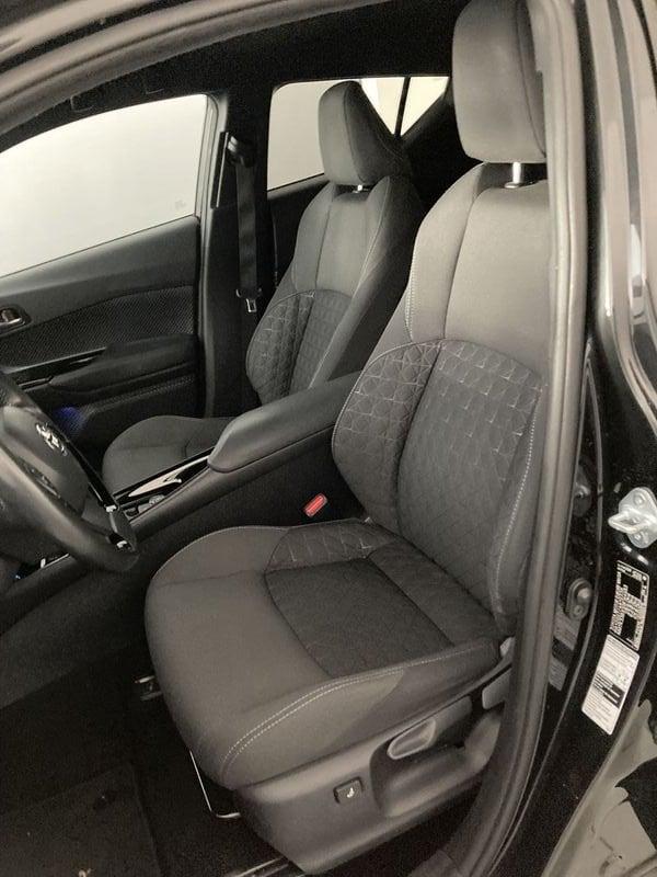 Toyota C-HR 1.8 Hybrid CVT Trend