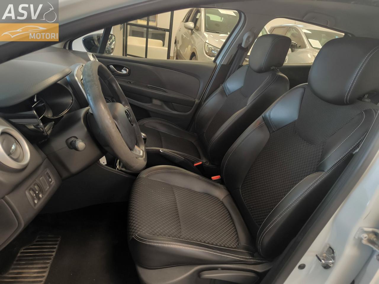 Renault Clio dCi 8V 90 CV 5 porte Duel