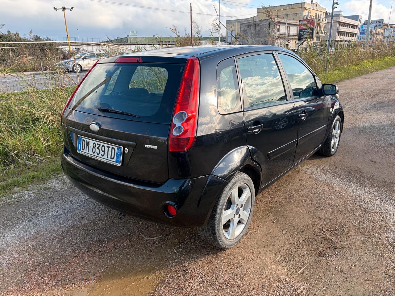 Ford Fiesta 1.4 TDCi 5p. Ghia