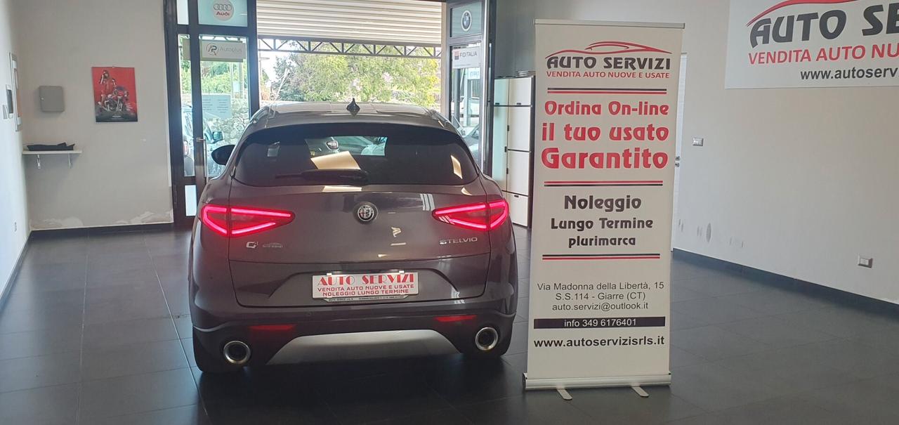 Alfa Romeo Stelvio 2.2 Turbodiesel 210 CV AT8 Q4 B-Tech