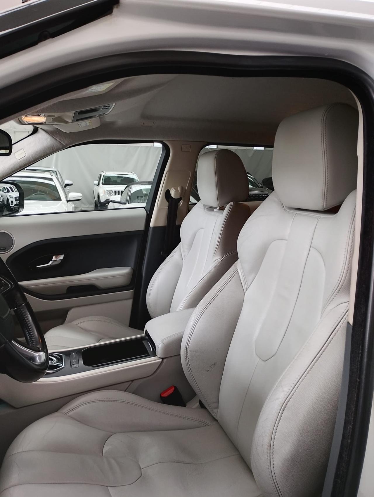 Land Rover Range Evoque 2.2 TD4 5p. Prestige