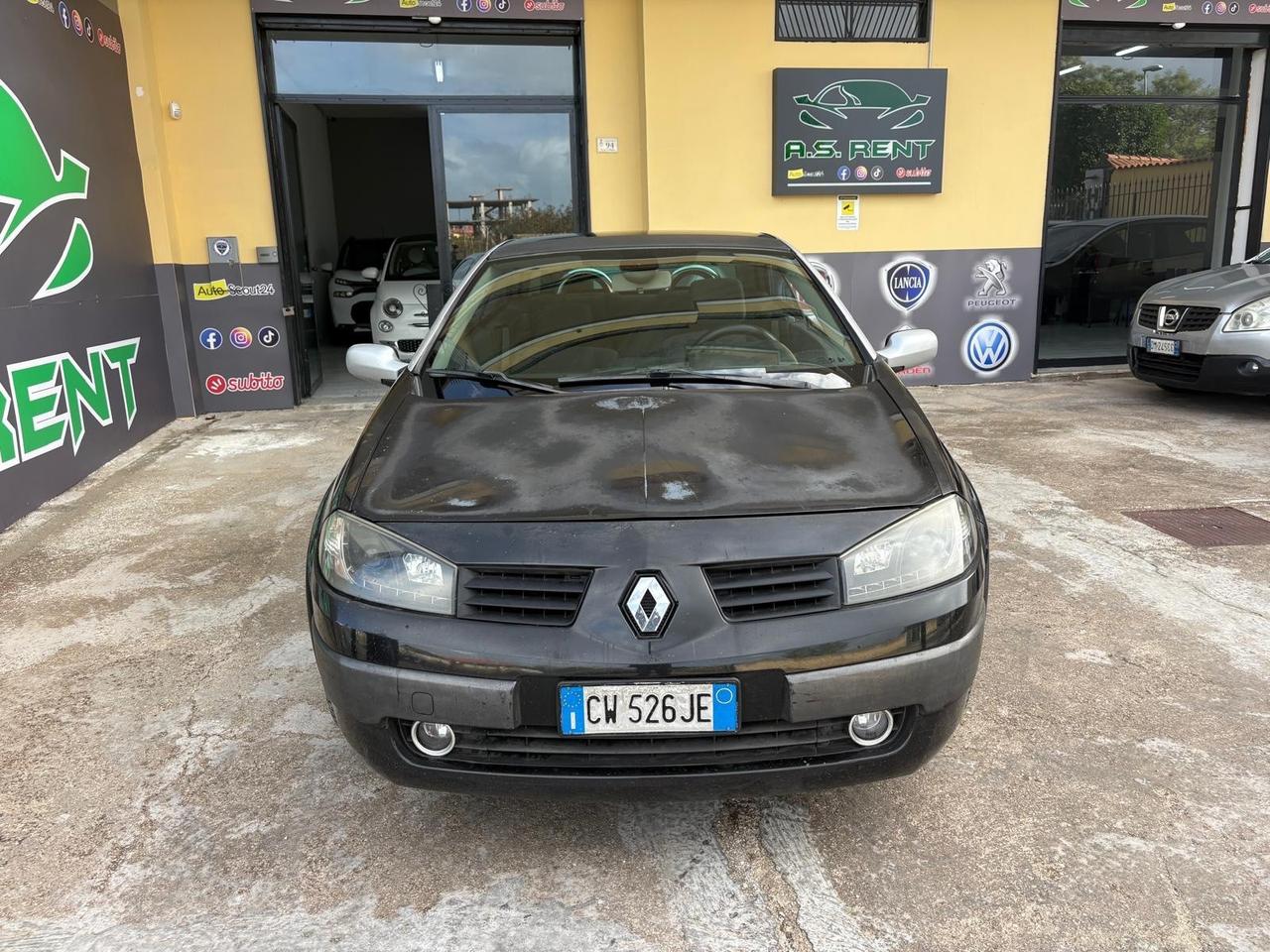 Renault Megane Mégane C-C 1.9 dCi Confort Authentique