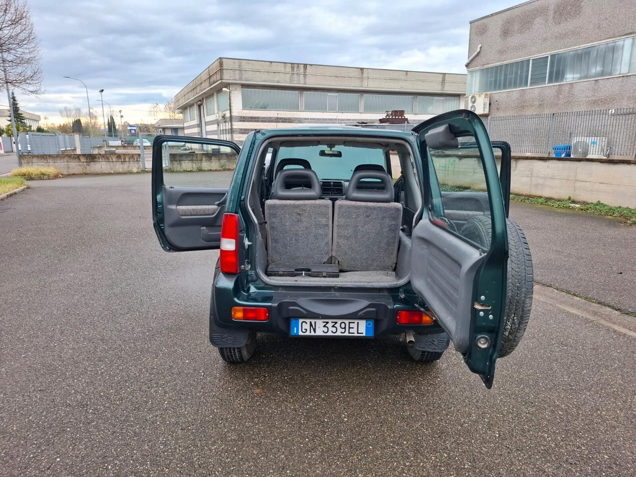 Suzuki Jimny 1.3 benz SOLAMENTE 118.000 km