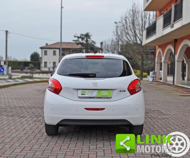 PEUGEOT 208 1.2 VTi 82 CV 5 porte Active - Neopatentati