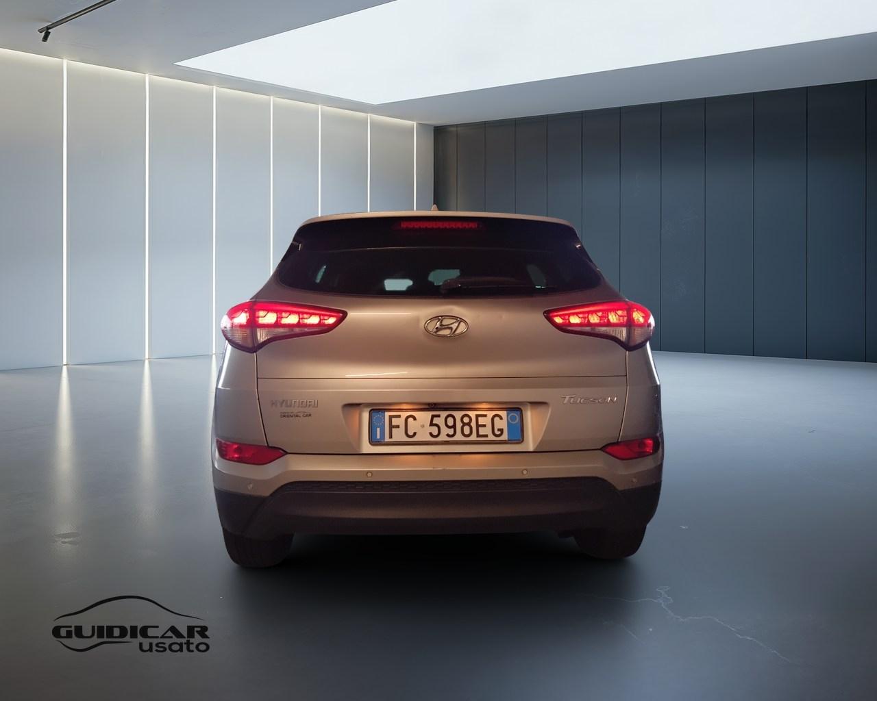 HYUNDAI Tucson II 2015 - Tucson 1.7 crdi Xpossible 2wd 115cv