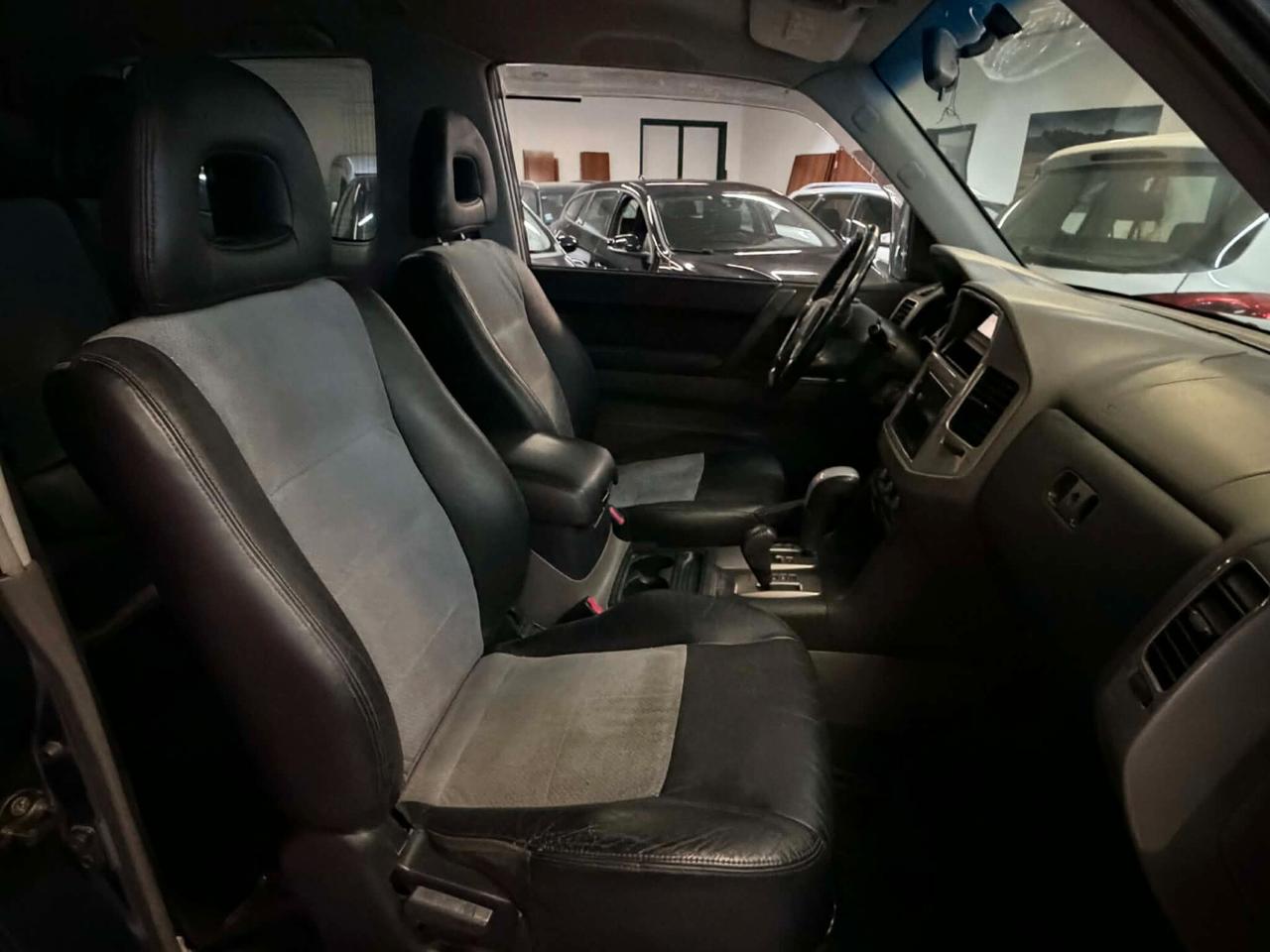 Mitsubishi Pajero 3.2TDi 16v 4x4-RESTYLING-GancioTraino