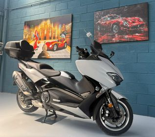 T MAX 530 DX ICE FLUO MY2019