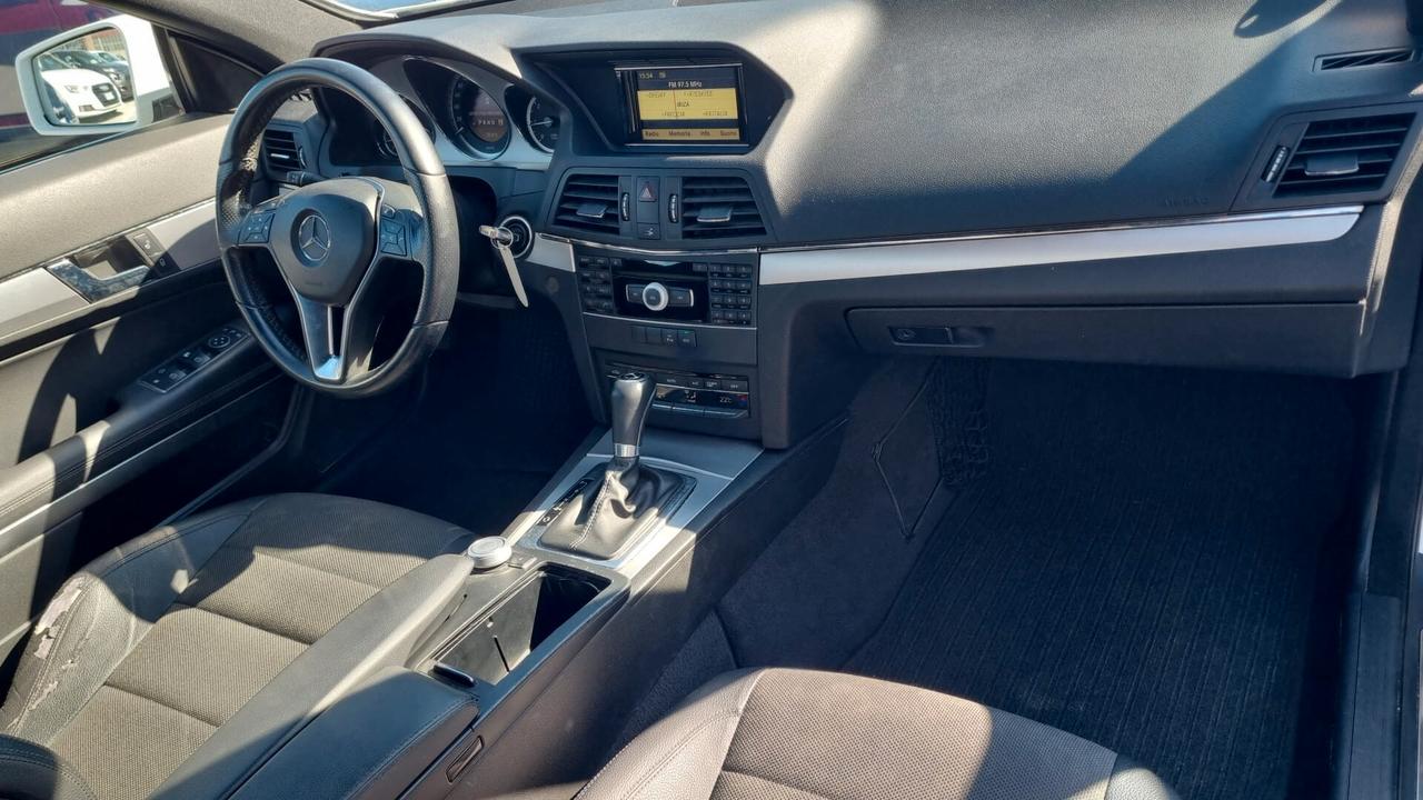 Mercedes-benz E 220 CDI Coupé BlueEFFICIENCY