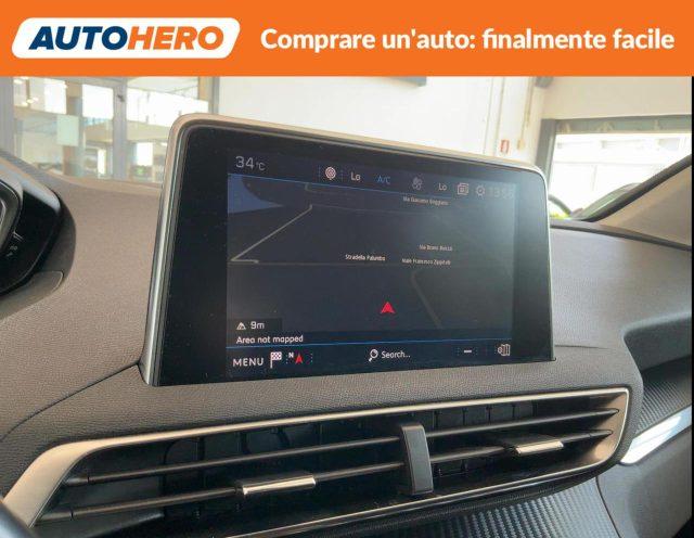 PEUGEOT 3008 BlueHDi 130 S&S EAT8 Business