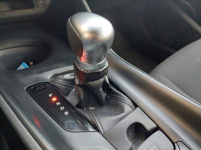 TOYOTA C-HR 1.8 Hybrid E-CVT