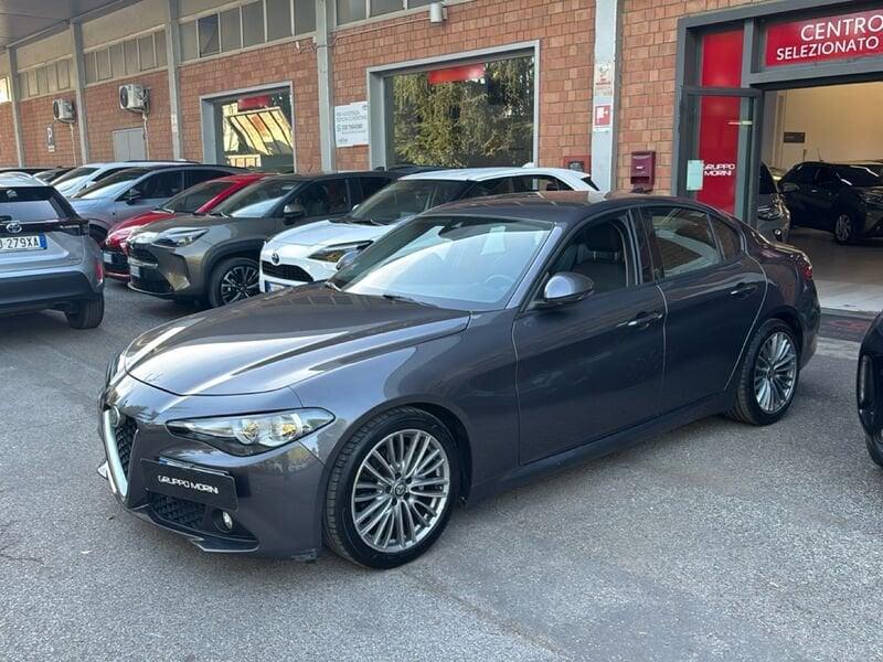 Alfa Romeo Giulia 2.2 Turbo AT8 180CV Super