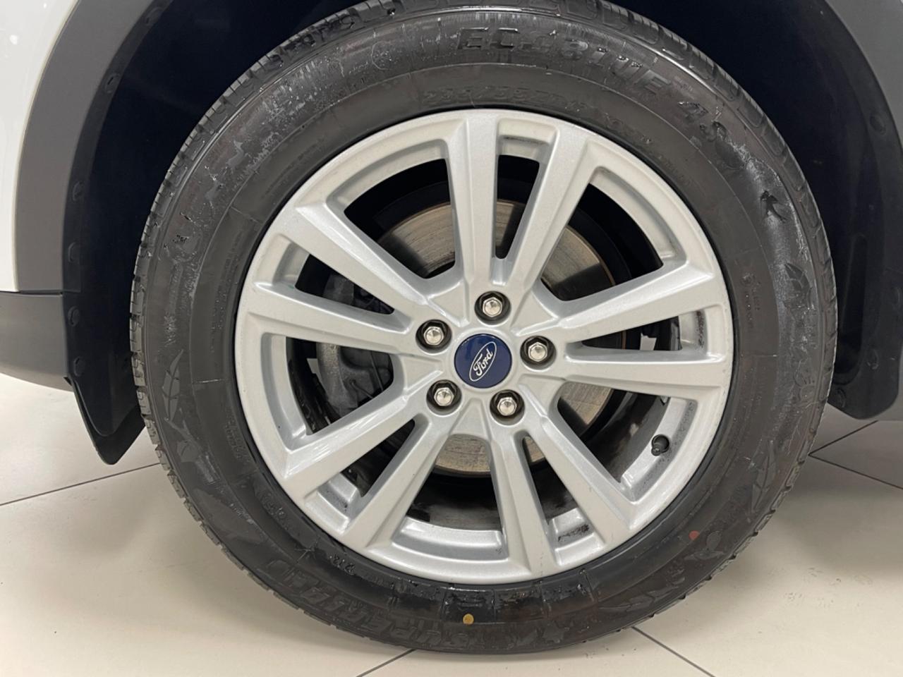 Ford Kuga 1.5 TDCI 120 CV S&S 2WD Business
