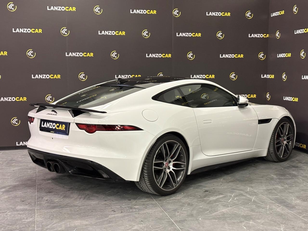 Jaguar F-Type *R-DYNAMIC*300CV*RWD*WHITE*